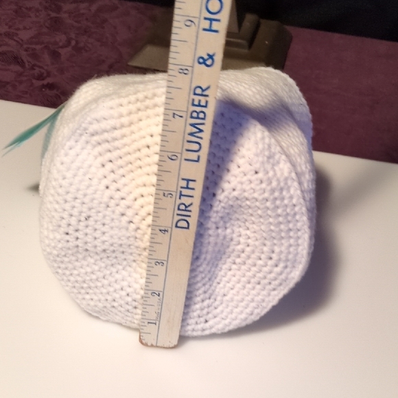 Handmade White Crochet Acrylic Round Tote Multicolor Leather Strap Closure - Picture 6 of 13